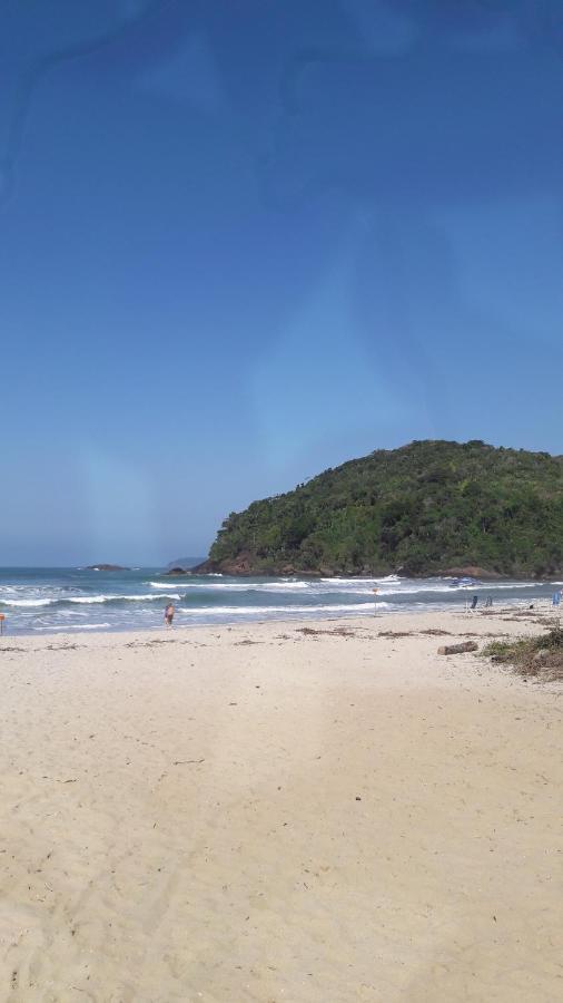 Hospedagem domiciliar Casa Palmeiras Pe Na Areia Ubatuba