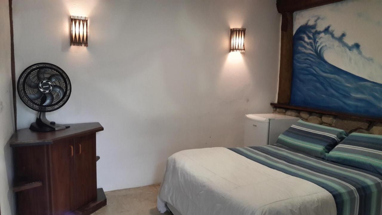 Casa Palmeiras Pe Na Areia Ubatuba